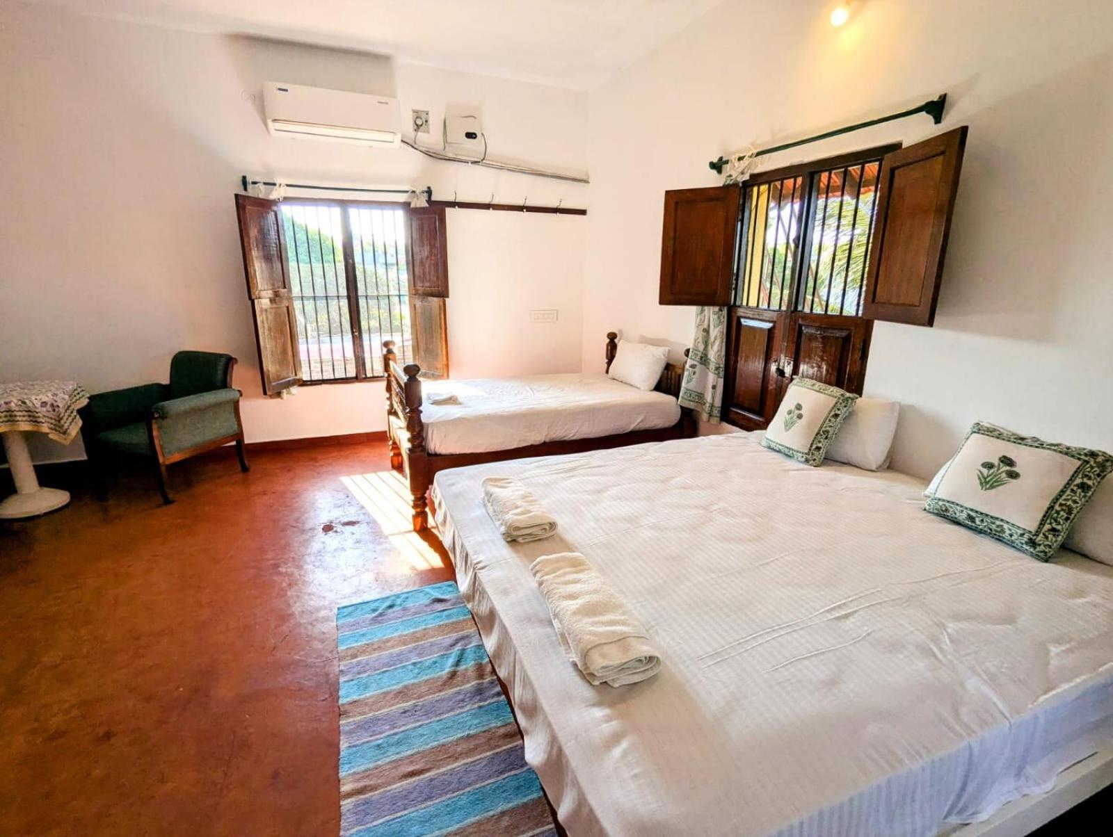 House Of Harmony, Auroville Buitenkant foto